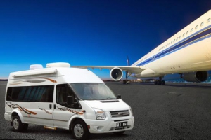 江铃新推出2018款PLUS全顺商旅房车