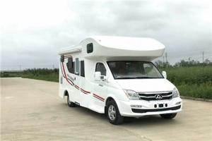 上汽大通C型房车