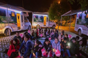 理想的旅行方式 开着房车去体验侗族人家的生活