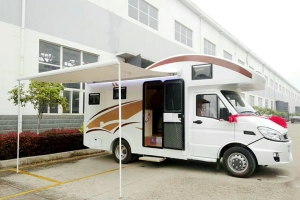 打拼下的江山里，有的你们和依维柯房车