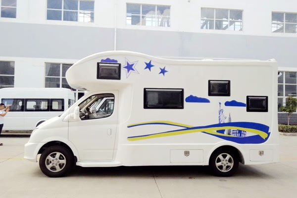 房车旅行留下时光的颜色