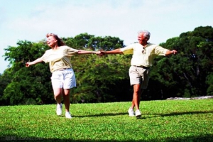 金色晚年时光，有你和房车陪伴