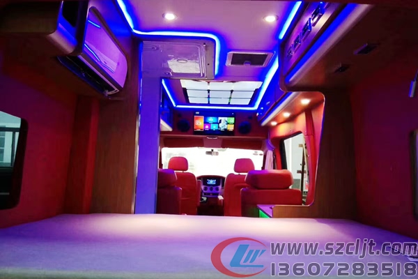 房车就是那个麻雀虽小五脏俱全的存在